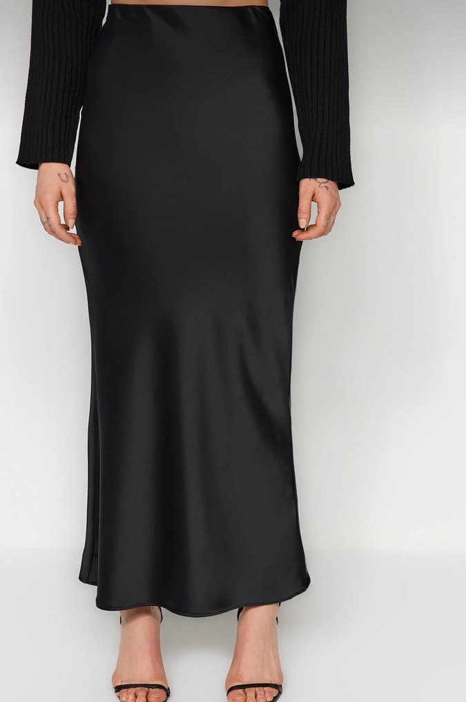 Siyah Balık Kesim Saten Maxi Boy Dokuma Etek - Görsel 2