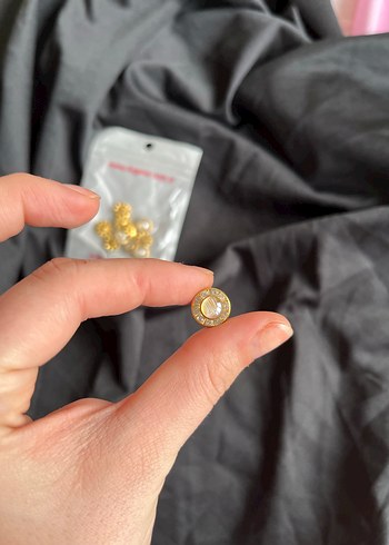 Zirkon taşlı düğme - Görsel 4