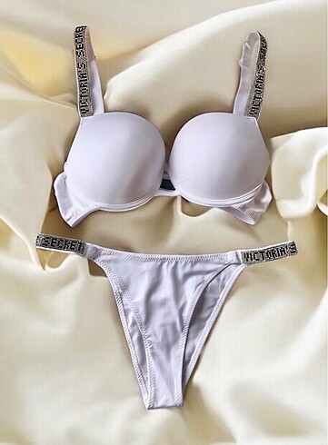 Vs Çamaşır Set