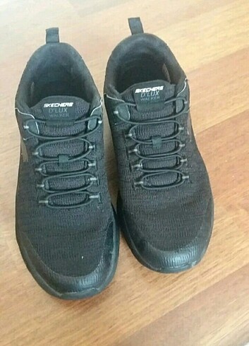 42 Beden Skechers spor ayakabısı