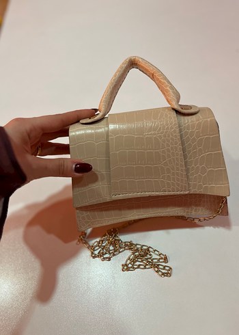 Bej Deri Yılan Desenli Zincir Detaylı Çanta - Görsel 2