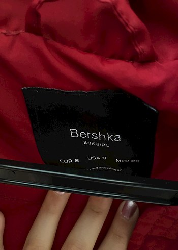 Bershka mont