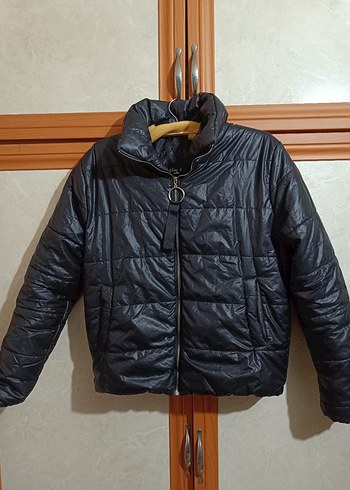 Kadın Siyah Kapitone Mont