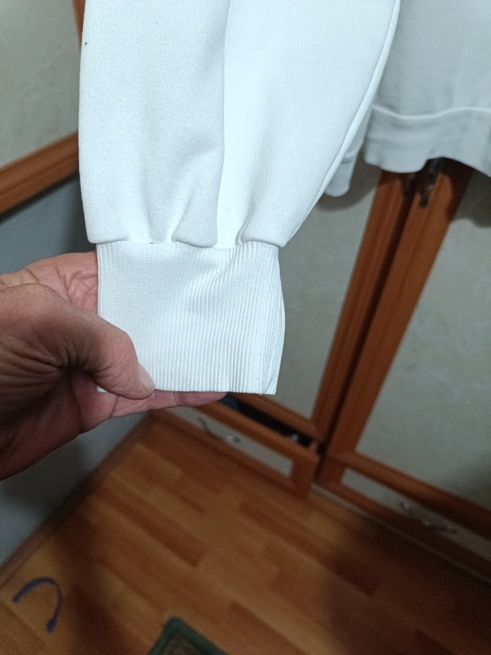 Beyaz Baskılı Kadın Sweatshirt ovarsize kesim - Görsel 4