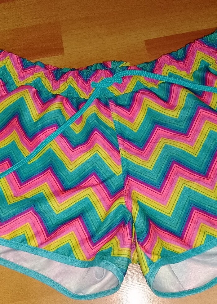 Bayan deniz şortu  - Görsel 3