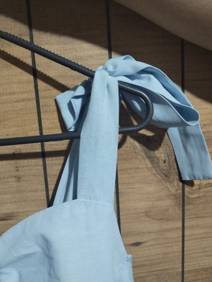 mavi askı bağlamalı midi elbise - Görsel 2