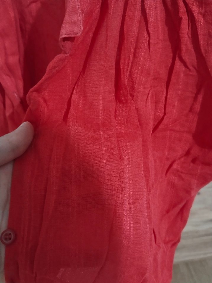 Düğmeli Kırmızı Kadın Gömlek - Görsel 2