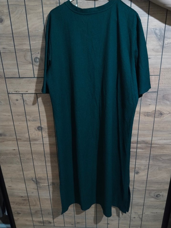 Kadın yeşilV Yakalı Uzun Elbise - Görsel 3