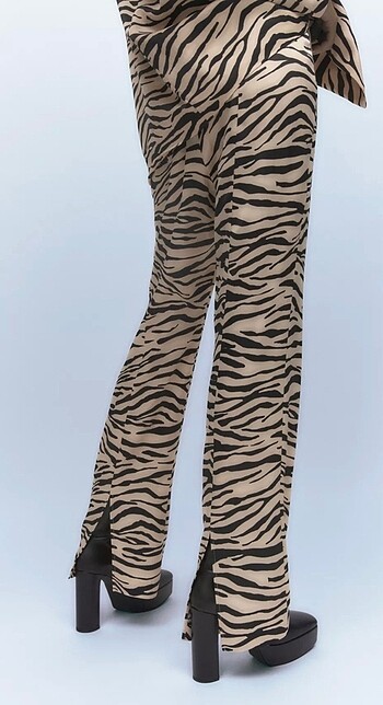 xs Beden Zebra desenli satan pantolon