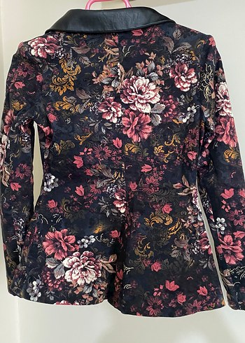 Çiçek Desenli Puane Kadın Ceket - Görsel 3