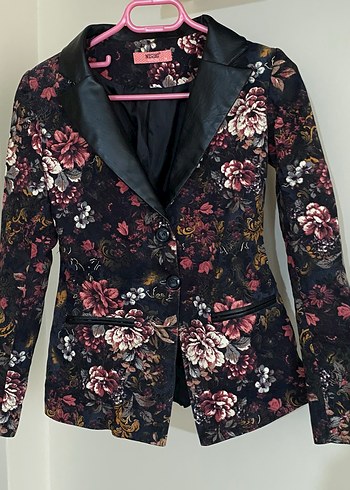 Çiçek Desenli Puane Kadın Ceket - Görsel 4