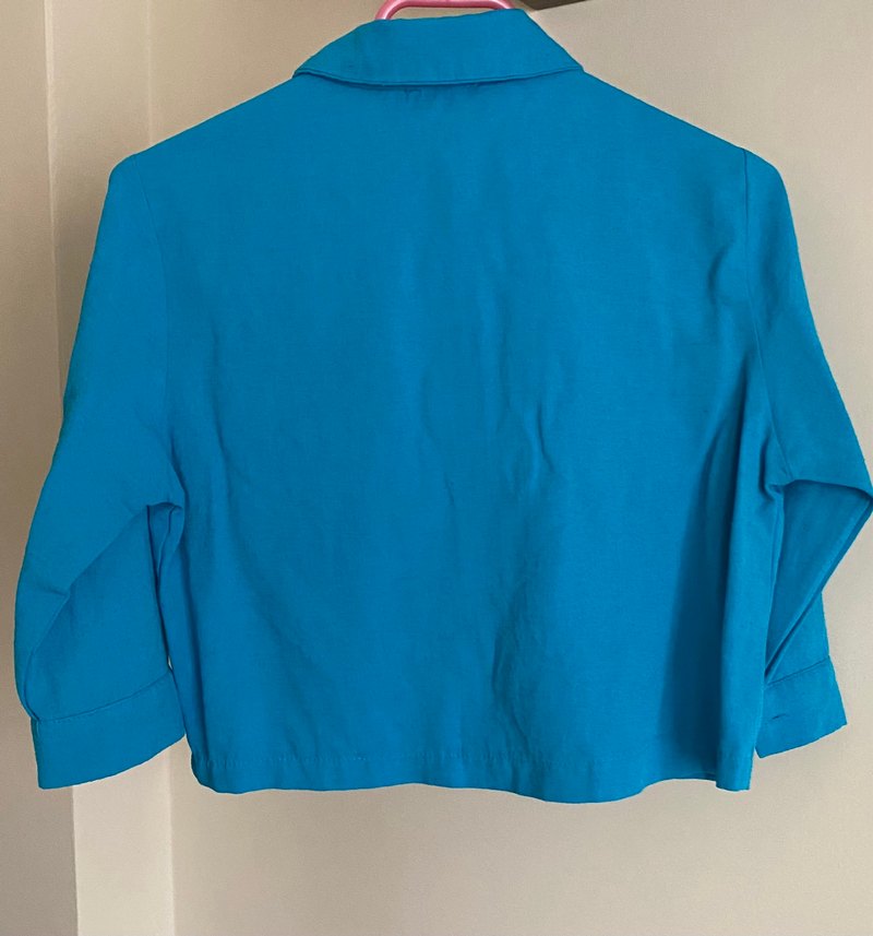 Düğmeli Mavi Kadın Keten Gömlek - Görsel 3