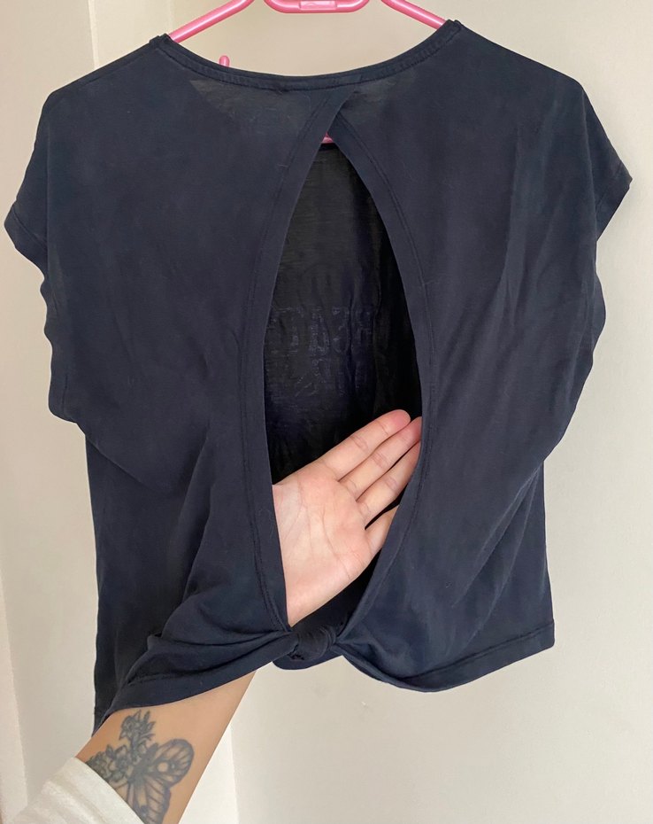 Kolsuz Spor Yoga Tişört - Görsel 2