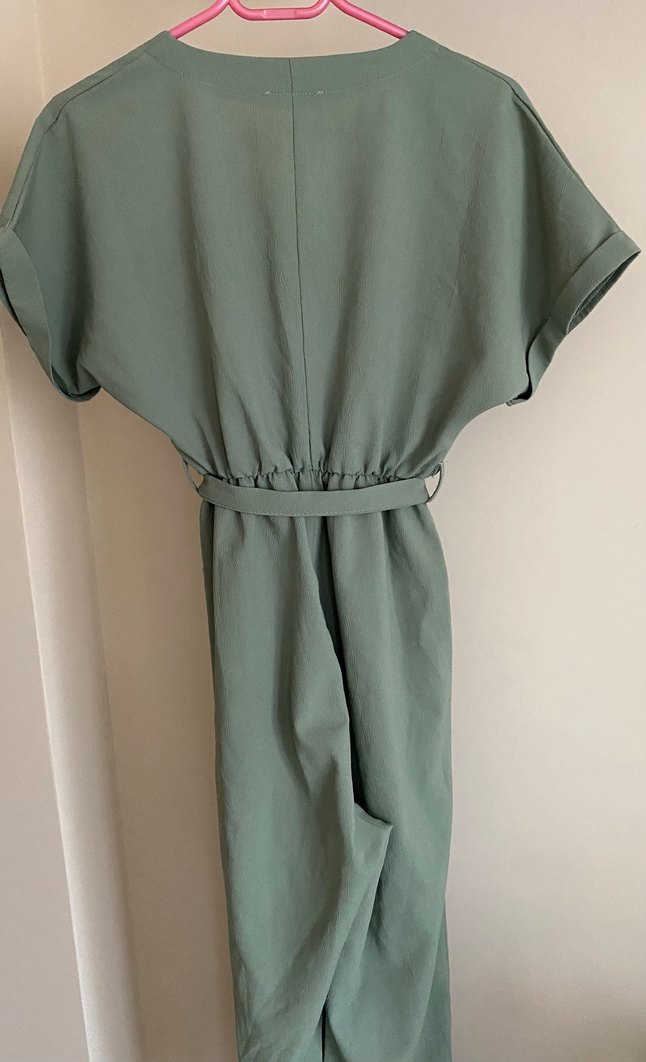 Düğmeli V Yaka  Kadın Tulum - Görsel 2