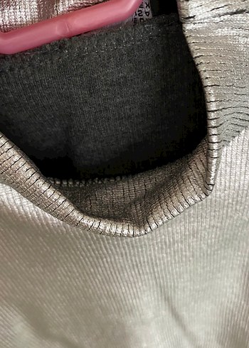 Uzun Kollu Gri Crop Top - Görsel 3