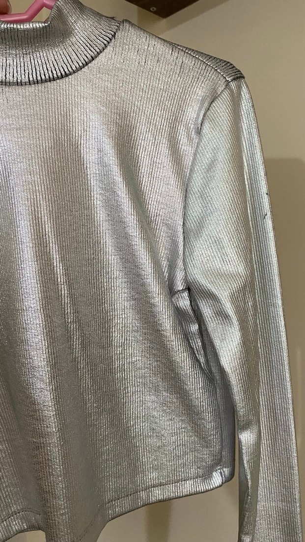 Uzun Kollu Gri Crop Top - Görsel 2