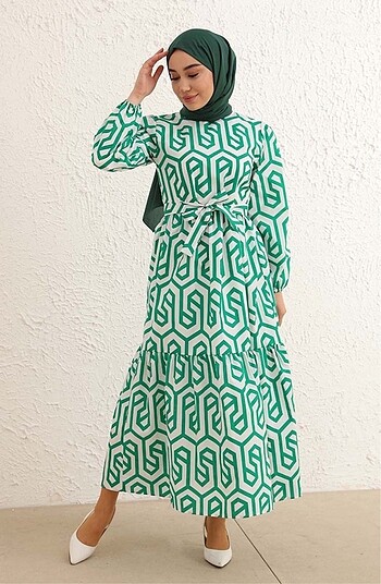 SFEHOONSevitli Çizgi Desenli Uzun Elbise