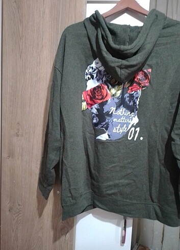 m Beden m beden Yeni Sweatshirt 