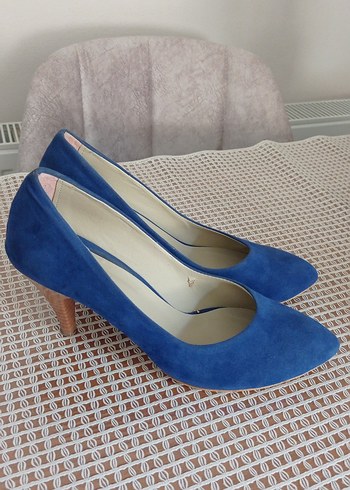 Bambi Mavi Süet Stiletto Topuklu Kadın Ayakkabı