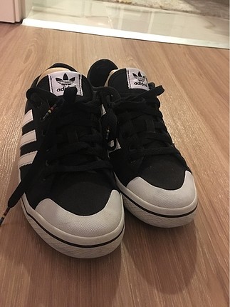 orijinal adidas spor ayakkabı