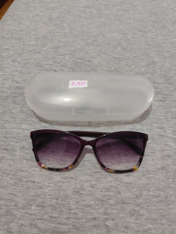 optik karartılmış camlı kadın gözlükleri .+2.5 - Görsel 4