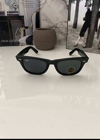 Beden Ray-Ban Güneş Gözlüğü 2140 wayfarer