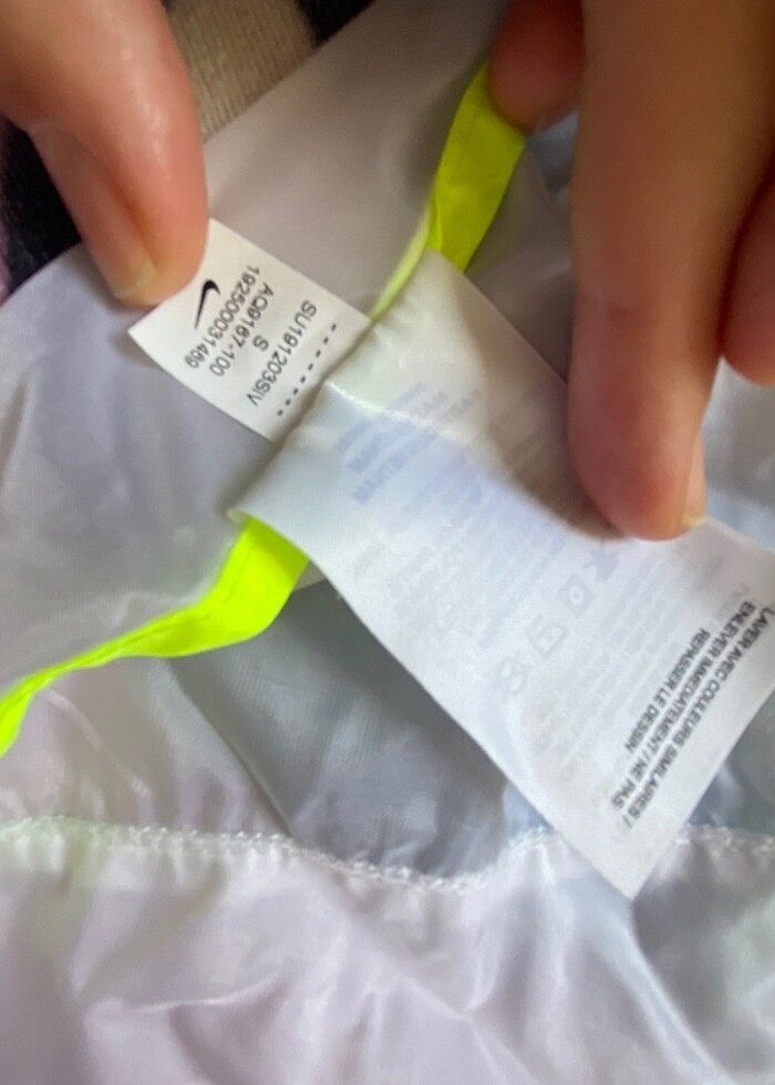 Nike yağmurluk - Görsel 3