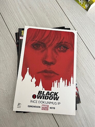 black widow ince dokunmuş ip