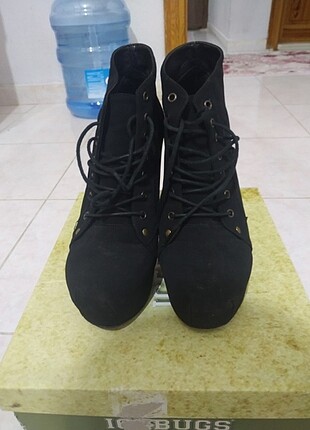 Diğer Platform topuklu siyah süet bağcıklı ayakkabı