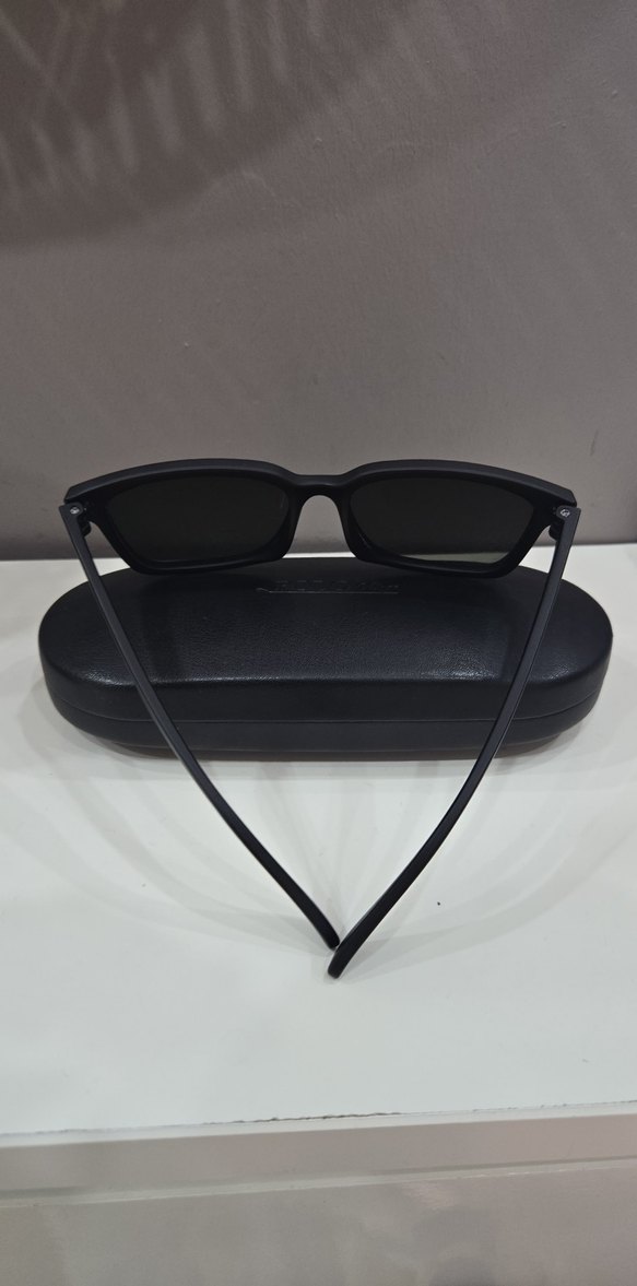 Siyah Minimalist çocuk Güneş Gözlüğü - Görsel 2