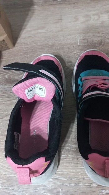 30 Beden Skechers 30 Numara
