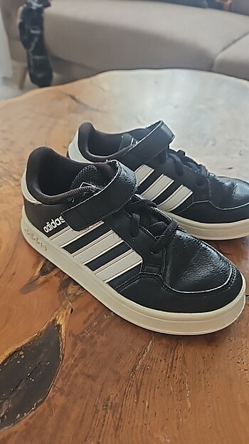 Adidas 30 numara