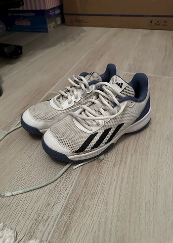 35 Beden Beyaz Gri Elastik Bağcıklı Kadın Spor Ayakkabı
