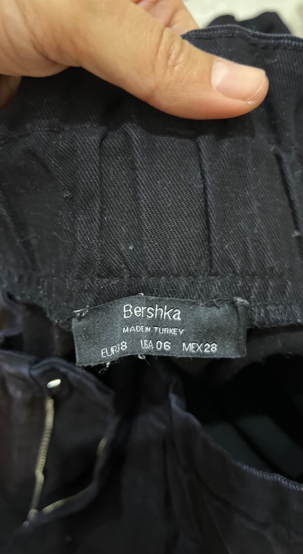 Bershka kadın siyah jean - Görsel 2