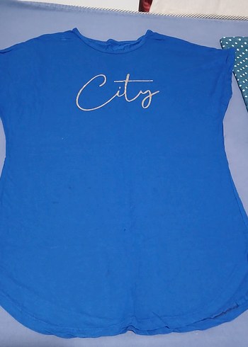 Kırmızı Yüksek Yakalı Kolsuz Bluz - Görsel 2