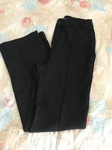 Trendyol & Milla Nervür dikişli kumaş pantolon