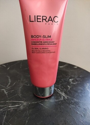  Beden Lierac Global Body -Slim 200 ml