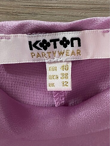 38 Beden mor Renk KOTON degaje yaka askılı