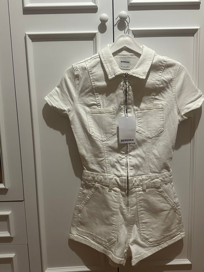 Bershka Beyaz Kısa Kollu Mini Tulum - Görsel 3