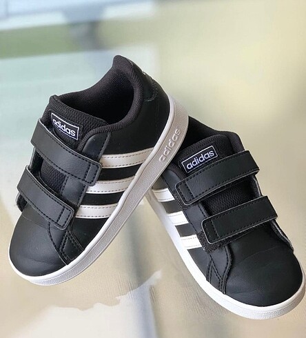 Adidas Spor ayakkabı