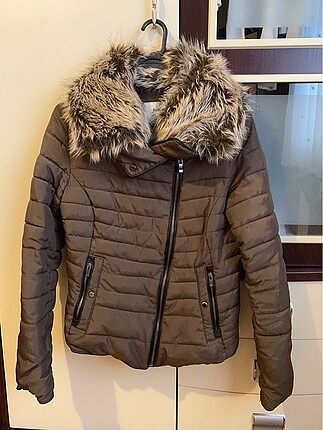 Bershka şişme mont