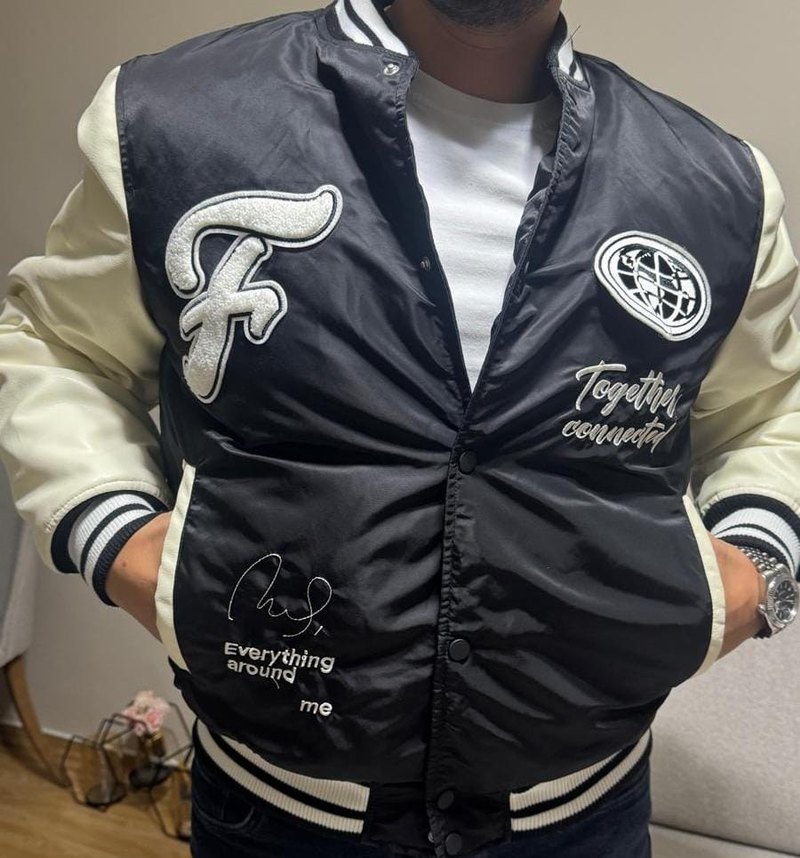 Düğmeli Siyah Baskılı mont - Görsel 2