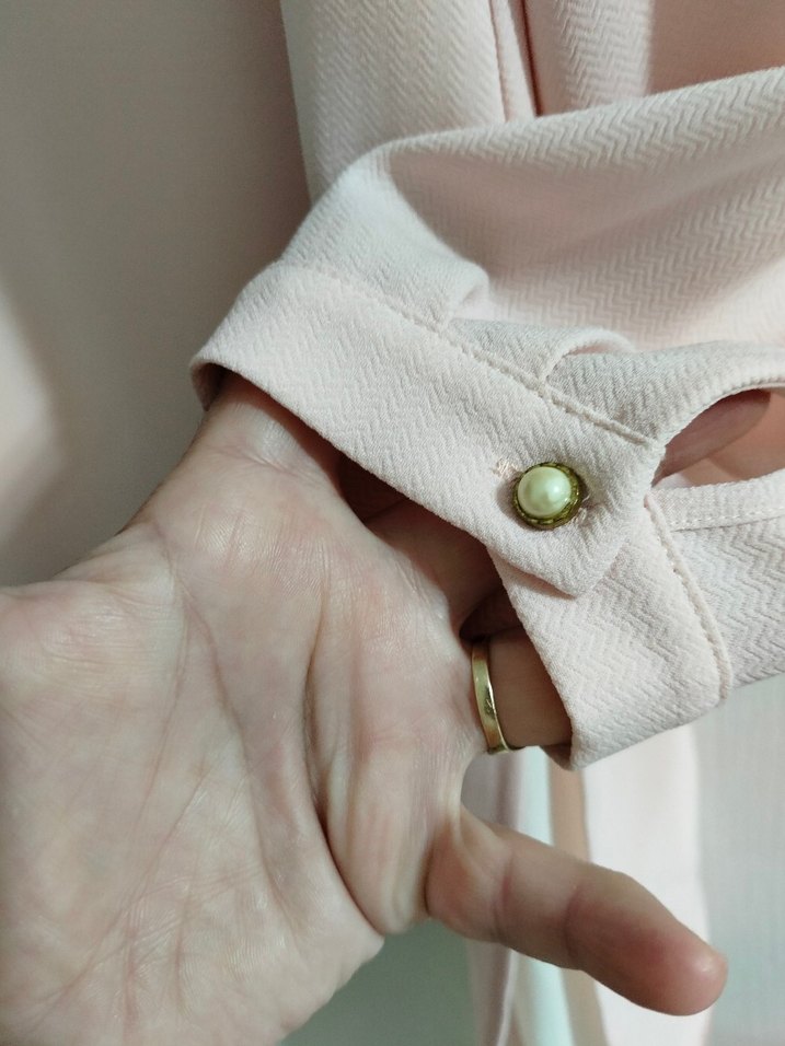 Uzun Kollu, Salaş Kesim Bej Tunik
Boyu120/iki kol arası 60 - Görsel 3