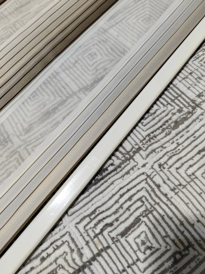 Bej ve Gri Çizgili Modern Perde
Eni 80/boyu 250 - Görsel 3