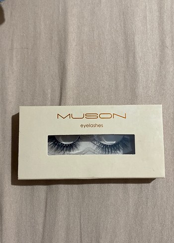 Diğer Muson Takma Kirpik