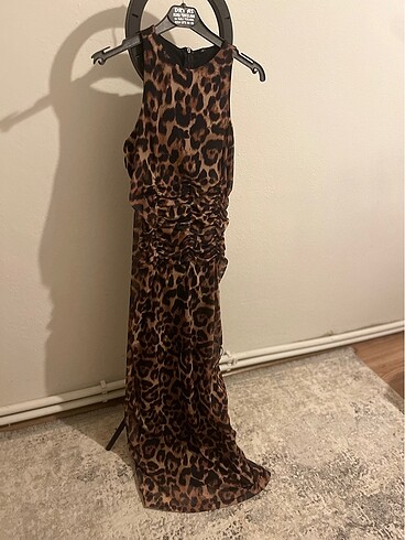 38 Beden Tül leopar elbise