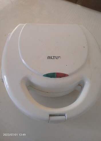 Tost Makinesi 