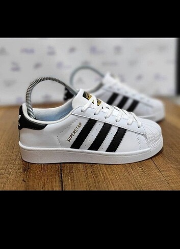 40 Beden Adidas Süperstar