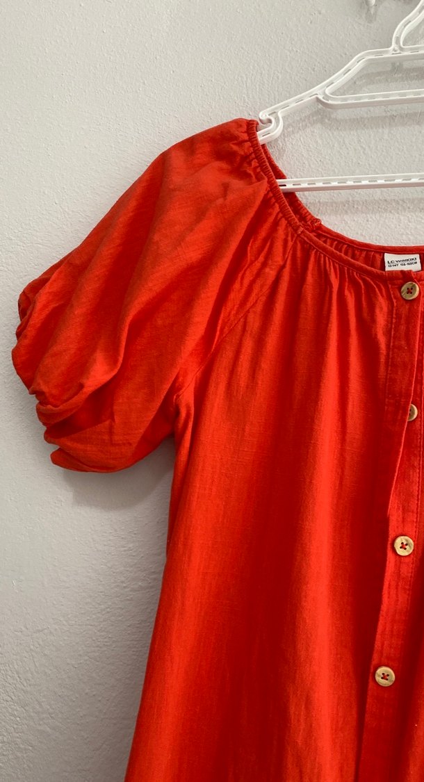 Kırmızı Keten Düğmeli Midi Elbise - Görsel 3