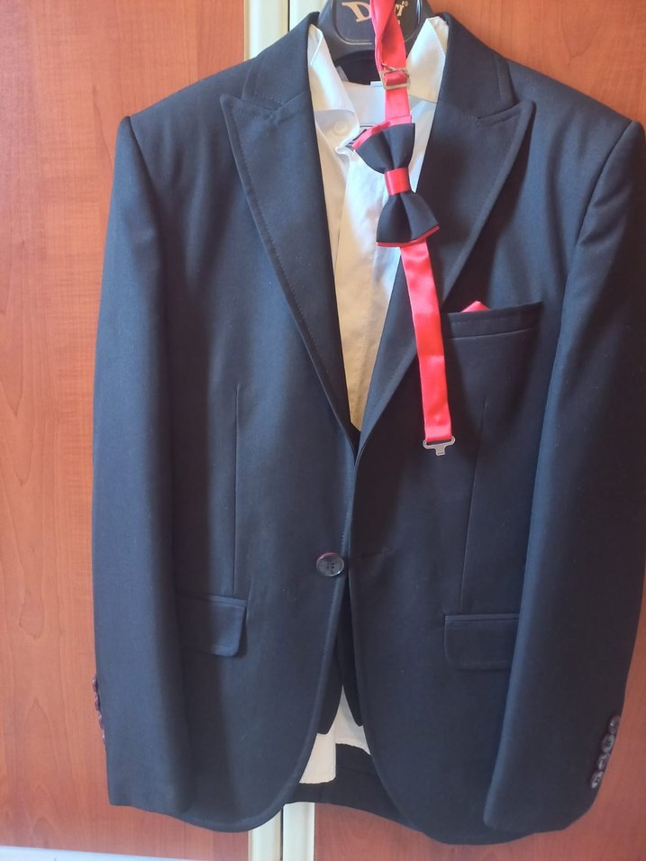 10 yaş takım elbise - Görsel 2